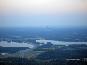 Pallo saavuttaa