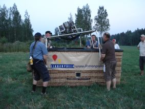 Poltin otetaan alas